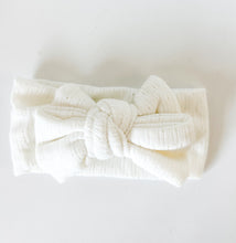 Load image into Gallery viewer, White Knit Topknot Headband
